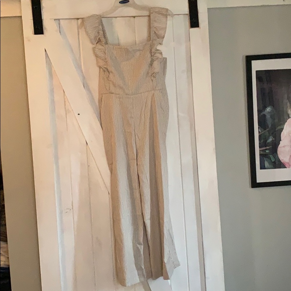Bnwt Gap Apron Ruffle Stripe 8P wide leg Jumpsuit